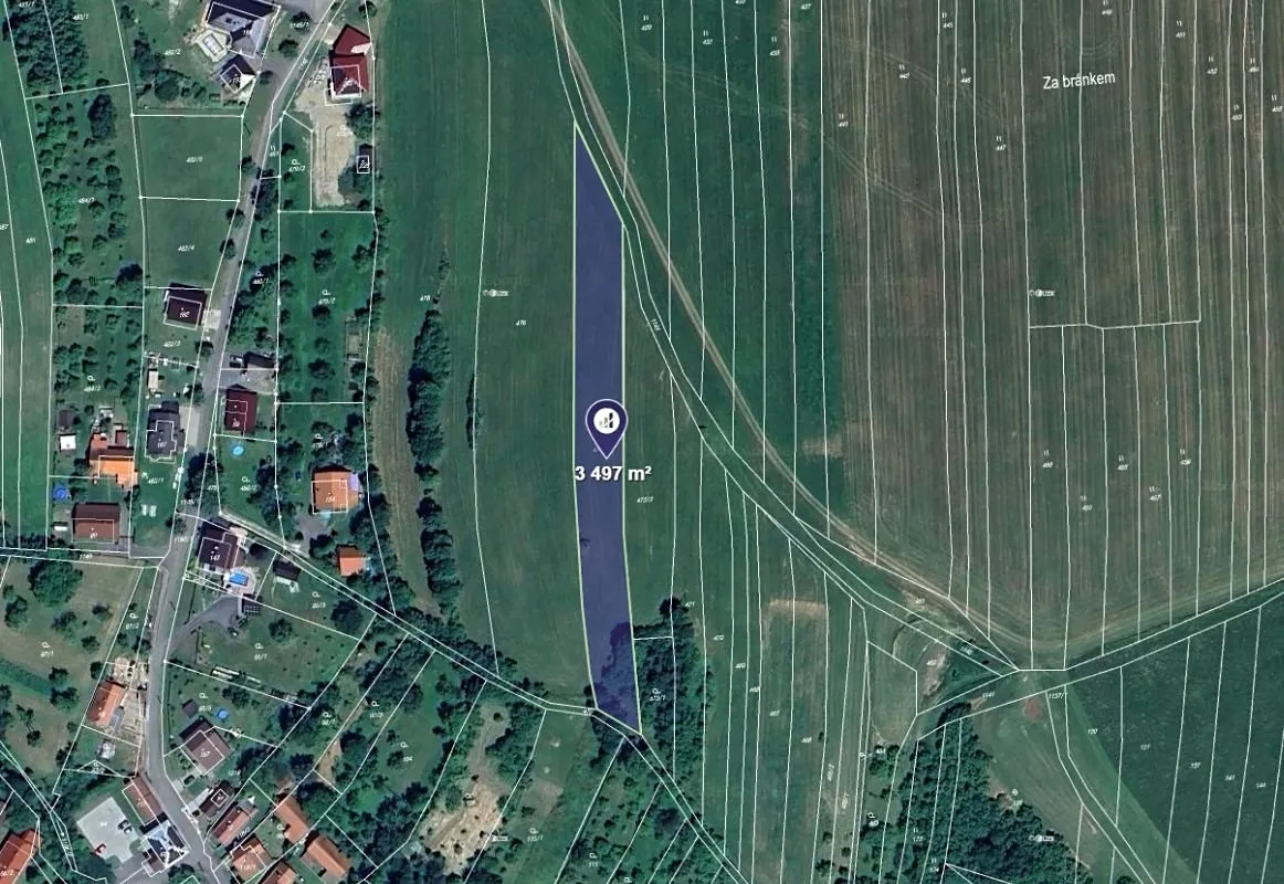 Prodej podílu 5/8 pole 2186 m²